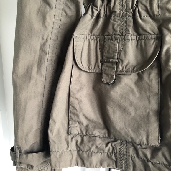 Jacket - Picture 4 of 4